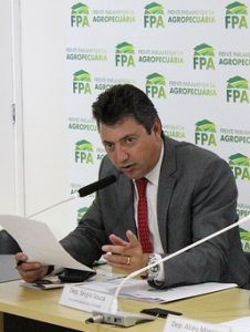 deputado sergio souza fpa 2 226x300 - "Uma categoria que tem que tratá-la diferente", diz Sérgio sobre Previdência para produtor rural