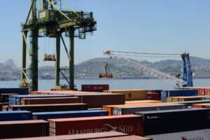 porto paranagua exportacao 300x200 - Relator da Lei Kandir afirma que setor agropecuário não será prejudicado em seu relatório