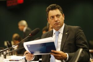 ss cpi relatorio 300x200 - Rodovias pedagiadas: as tarifas no Paraná    ficarão mais baratas   em relação às atuais    no novo modelo    de concessão?