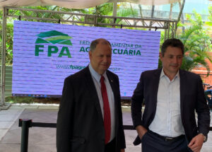 FPA3 300x215 - Deputado Sergio Souza é eleito presidente da Frente Parlamentar da Agropecuária
