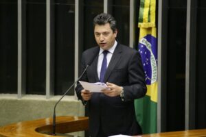 Read more about the article Sérgio Souza garante deduções fiscais para programas de Atenção Oncológica e para PCd