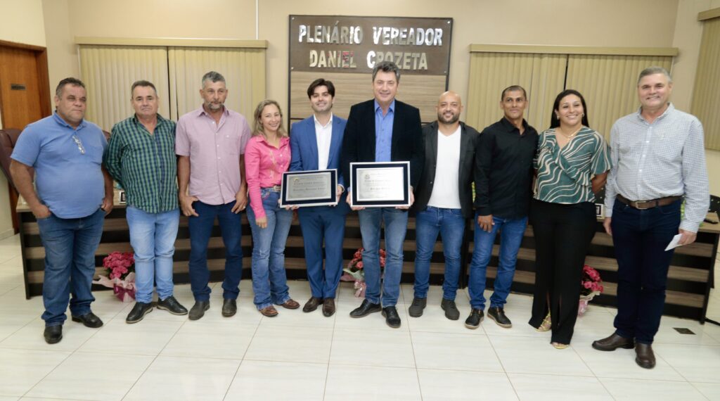 MG 0459 1 1024x570 - Sérgio Souza é agraciado com o título de Cidadão Honorário da cidade de Arapuã.